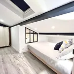 Holiday home Le Loft ~ A 4 Min De La Gare, Fibre + Parking Prive *