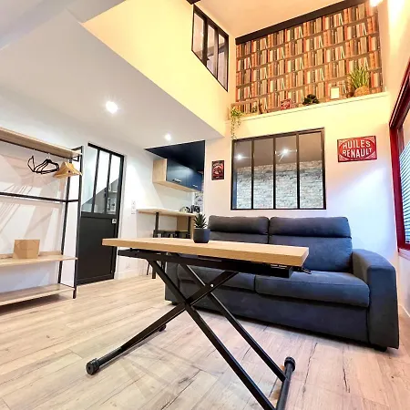 Holiday home Le Loft ~ A 4 Min De La Gare, Fibre + Parking Prive Poitiers