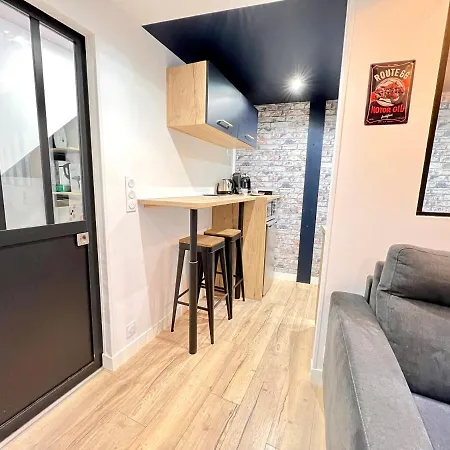 Le Loft ~ A 4 Min De La Gare, Fibre + Parking Prive בית נופש