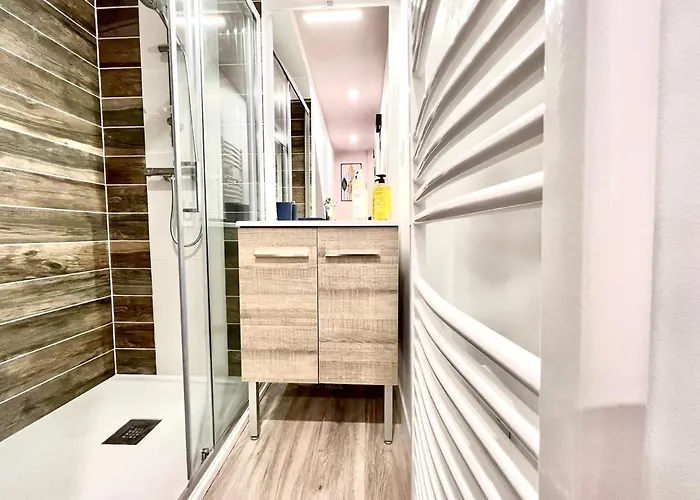 Le Loft ~ A 4 Min De La Gare, Fibre + Parking Prive Ferienhaus *